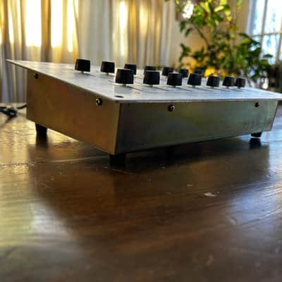 numark EQ2000 vintage program equalizer, rare, cool, works great image 2