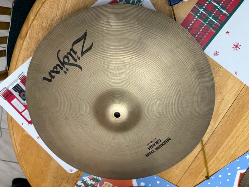 Zildjian 16" A Custom Crash Cymbal 1991 - Present - Brilliant image 1