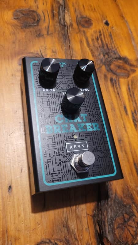 REVV Chatbreaker