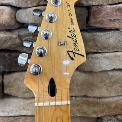 Fender Stratocaster 2010's - Cherry Sunburst image 6