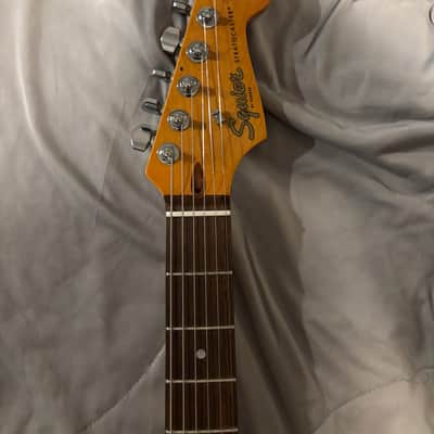 Upgraded Classic Vibe '60s Stratocaster with Laurel Fretboard image 3