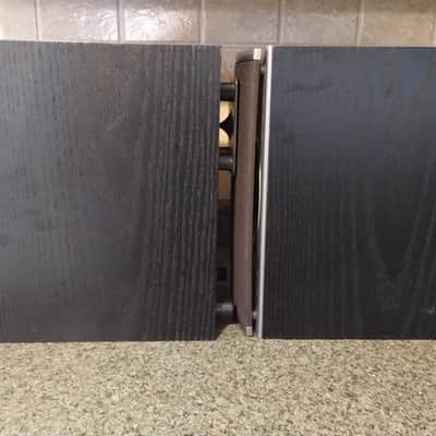 Polk RTI6 bookshelf speakers in excellent condition - 1990's image 3