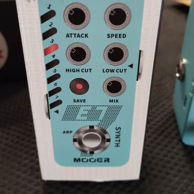 Mooer E7 synth image 2