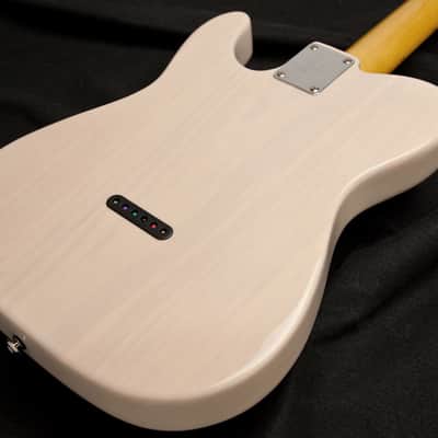 G&L ASAT Classic S Blonde image 3