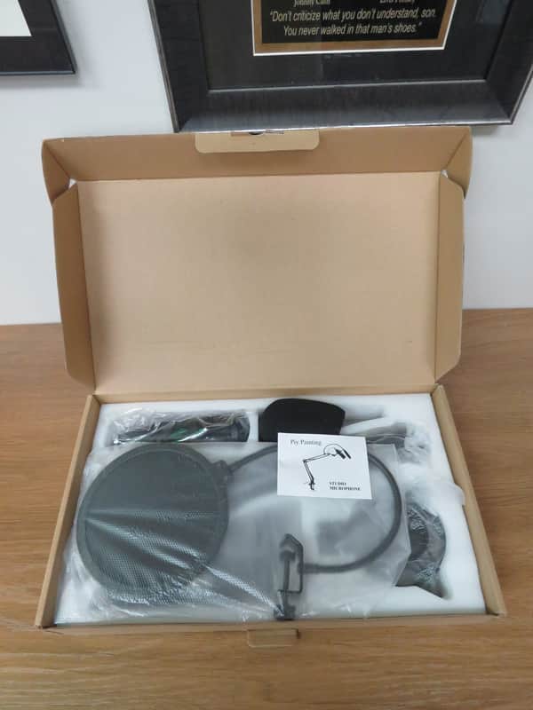Piy Painting Studio Microphone Kit - Open Box image 1