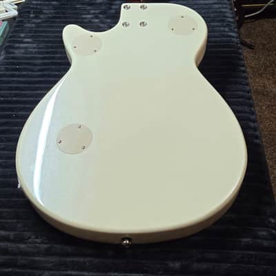 Gretsch G2217 Streamliner Junior Jet Club 2021 - White Pearl Metallic image 8