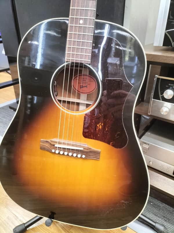 Gibson 1950's J-45 Original Acoustic Guitar V.Sunburst image 1