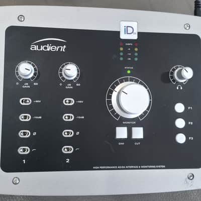 Audient iD22 Desktop USB Audio Interface image 1