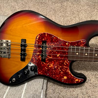 Suhr Classic J image 11