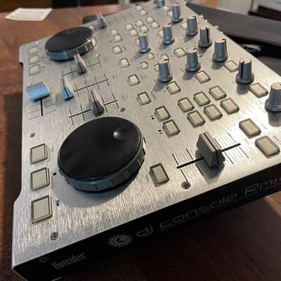 Hercules DJ Console RMX controller w/case — Free Shipping! image 4