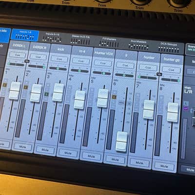 QSC TouchMix-16 image 3