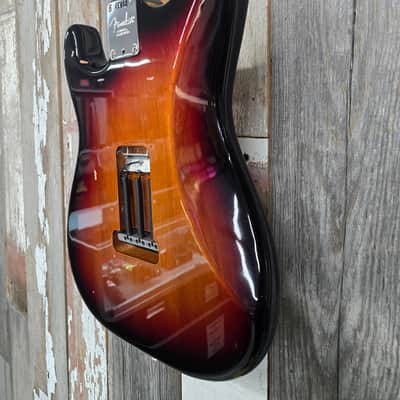 Fender American Standard Stratocaster with Maple Fretboard 2008 - 2016 - 3-Color Sunburst image 11