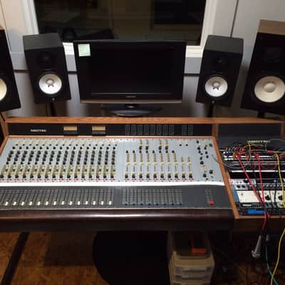 Vintage analog Neotek Series 1 16 x 8 x 2 recording console 1980 mixing image 4