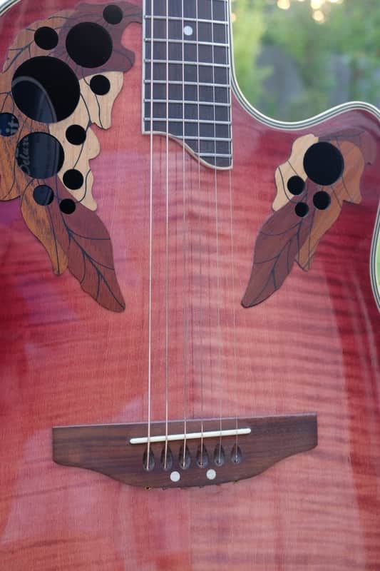 Ovation celebrity Deluxe cc268 動作品　調整済み Ovation Celebrity Deluxe CC-268 1994 Wineburst w/original