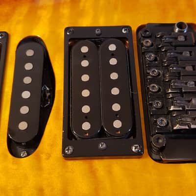 Kramer Striker FR424CM quilted maple loaded body Floyd Rose pickups 2000 sunburst image 11