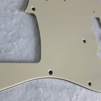 No Brand For Japan Jazz Bass Style Scratch Plate 3 Ply Vintage Yellow image 3