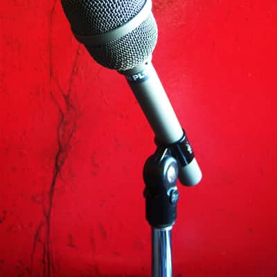 Vintage 1980's Electro-Voice PL11 / RE11 Supercardioid Dynamic Microphone green Low Z w mic clip & case RE10 RE15 image 9