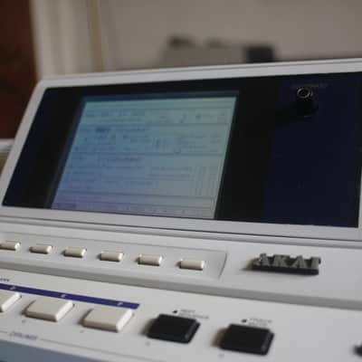Akai MPC4000 Custom full options image 4