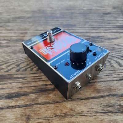 Electro-Harmonix Small Stone EH4800 Phase Shifter V4 with Status LED 1998 - 2006 - Black/Orange image 4