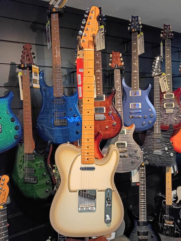 Fender Limited Edition Vintera 60s Telecaster 2026 - Antigua image 1