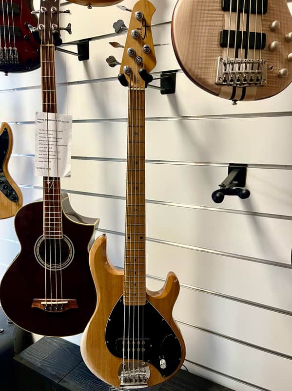 OLP STINGRAY 5 MM3 MOD. NATURAL MUSIC MAN image 1