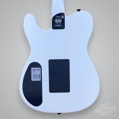 Fender Jack White Signature Triplesonic Acoustasonic Telecaster 2025 - Satin Arctic White with Black Top image 6