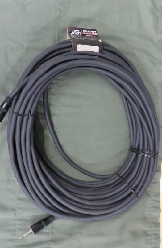 Peavey 12 Gauge Straight to Straight Speaker Cable 100 Foot image 1