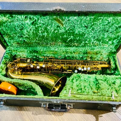 Martin & Co. Handcraft Standard Amber Gold Alto Low Pitch Saxophone W/ original hard Case Made In USA image 1