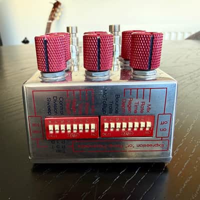 Chase Bliss Audio Tonal Recall RKM Red Knob Mod Analog Delay 2017 - 2018 - Graphic with Red Knobs image 5