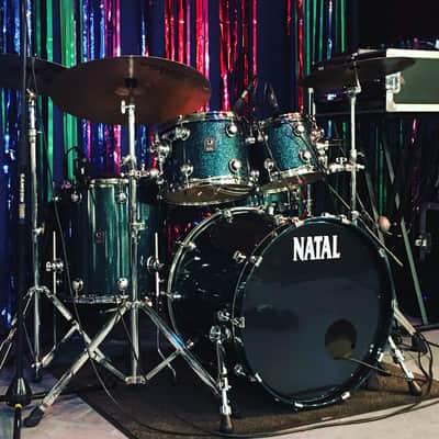 Natal Cafe Racer 2019 British racing green sparkle image 5