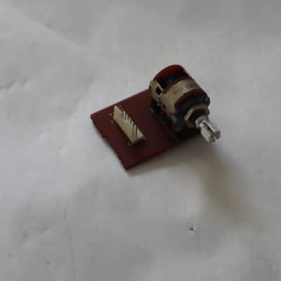 Korg Poly-800 synthesizer - Volume board (KLM-597)