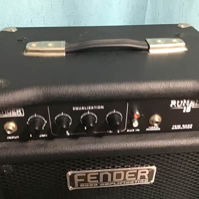 Fender Rumble 15 15-Watt 1x8" Bass Combo 2000s - Black image 2