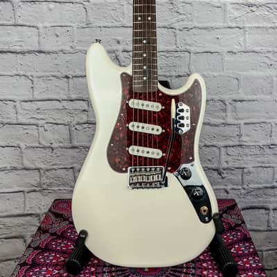 Squier Paranormal Cyclone, Pearl White Upgraded 18:1 Kluson Tuners, Pure Tone Jack & gig bag image 3