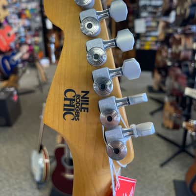 Fender Nile Rodgers Stratocaster 2022 Olympic White image 4