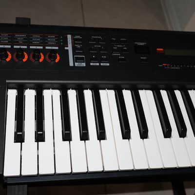 Yamaha MX49 Synthesizer 2016 - Present - Black image 8