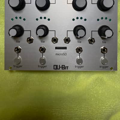 Qu-Bit Electronix Wave 2016 - 2017 - Silver image 1