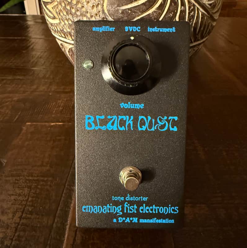 D*A*M Black Dust #001 Rare David Main Built Emanating Fist | Reverb