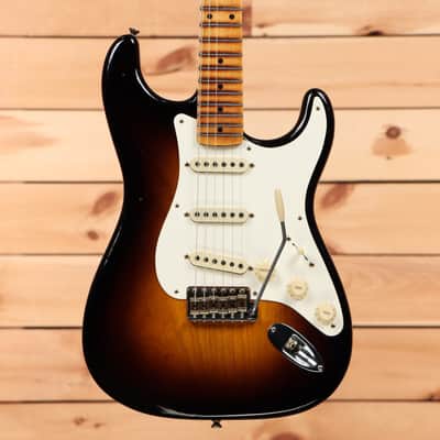 Fender Custom Shop 1956 Stratocaster Journeyman Relic - Wide Fade 2 Color Sunburst-CZ577378 image 2