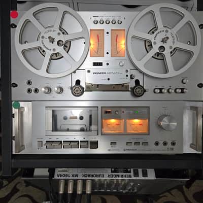 Pioneer RT-701 4-Track Stereo Reel-to-Reel Tape Deck 1977 - 1984 - Silver (similar to RT-707 - see below) image 2
