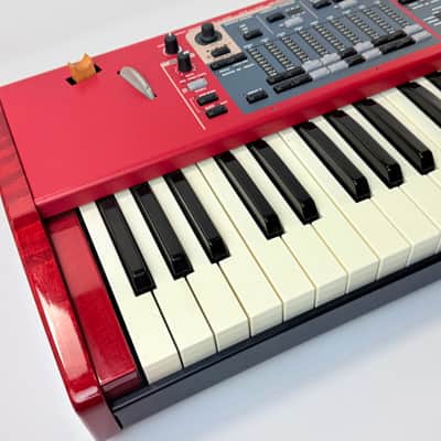 Nord Stage 2 SW73 Compact Semi-Weighted 73-Key Digital Piano (Warranty / Bag) image 9
