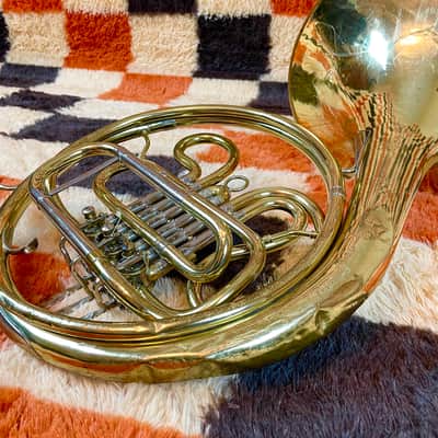Used York Single French Horn 3 Valve F Key With Case And Mouthpiece (See Video) image 16