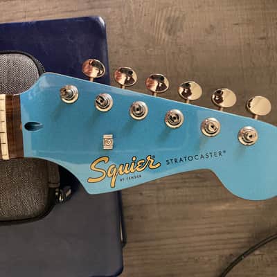 Squier Classic Vibe '60s Stratocaster HSS LTD Upgrade image 5