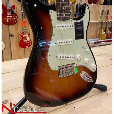 Fender Vintera II '60s Stratocaster, Rosewood Fingerboard, 3-Color Sunburst image 8