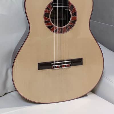 Superior Guitar. Manuel López Molina. Spain image 1