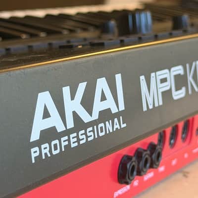 Akai MPC Key 61 Standalone Workstation Synthesizer 2022 - Present - Black image 6