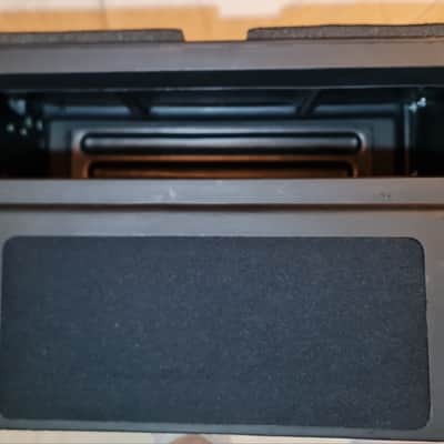 SKB 1SKB19-RSF2U Studio Flyer 2U Rack/Laptop Case 2010s - Black image 12