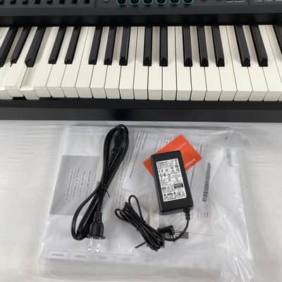 Roland Fantom-08 88-Key Synthesizer Workstation Keyboard, Black image 6