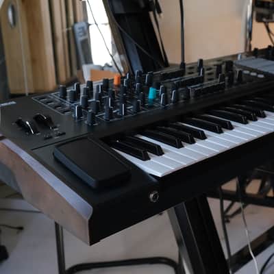 Arturia PolyBrute Noir 61-Key Synthesizer 2023 - Present - Black image 4