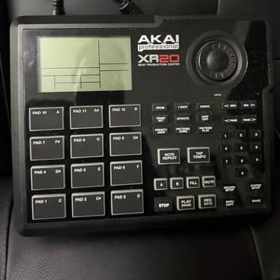 Akai XR20 Beat Production Center Drum Machine – Excellent Condition + New Power Adapter image 2