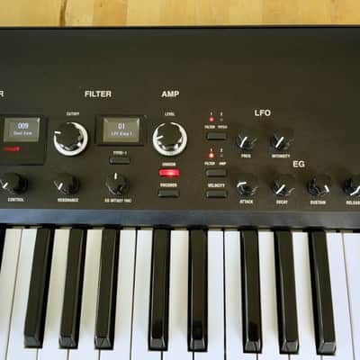 Korg KingKORG Limited Edition 61-Key Analog Modeling Synthesizer 2010s - Black image 2
